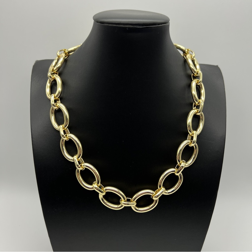 NWT Ricki’s Chunky Gold Chain Necklace • 14K Gold Plated • Toggle Clasp